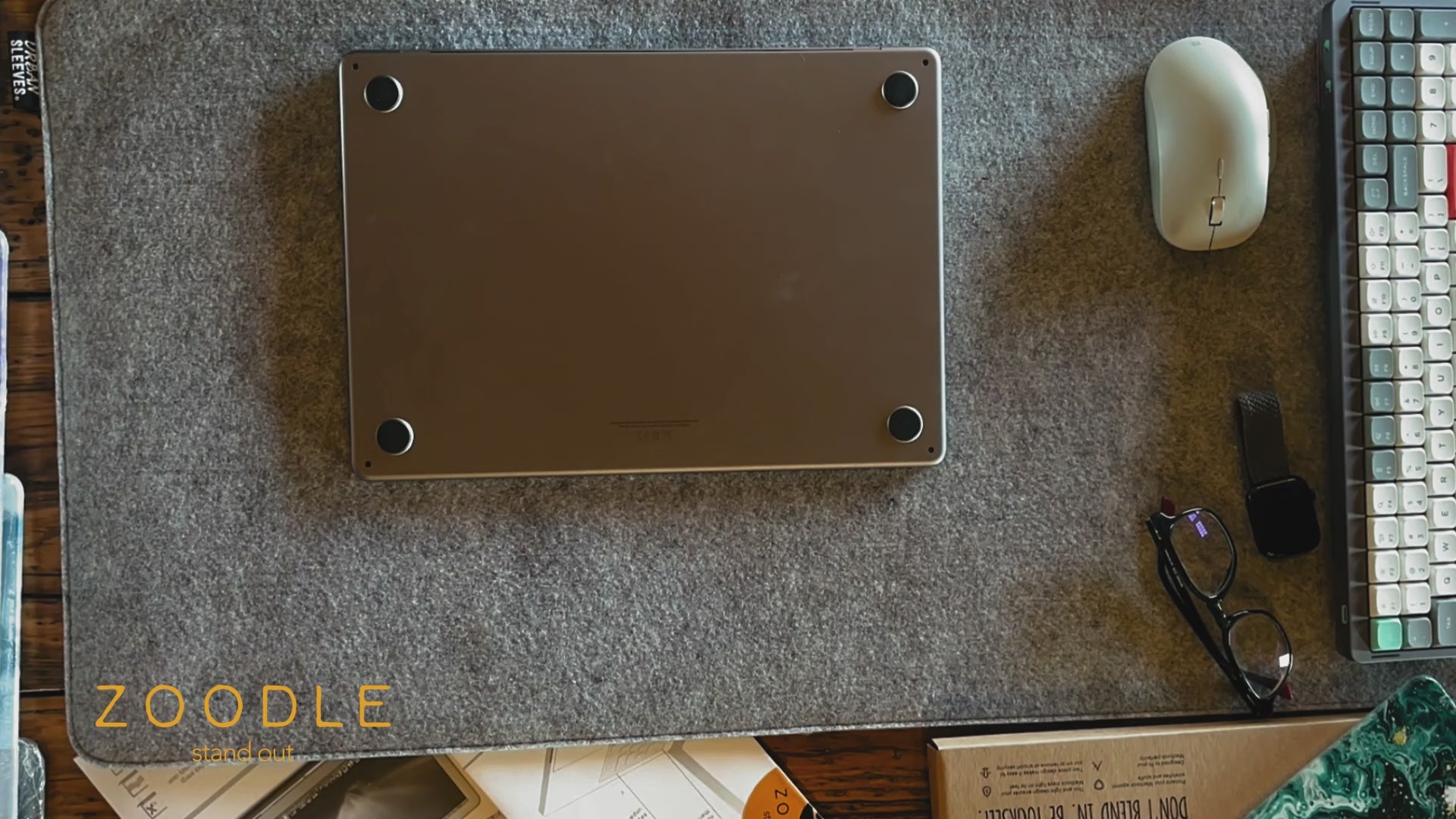 Load video: How to fit your Zoodle hard-shell case