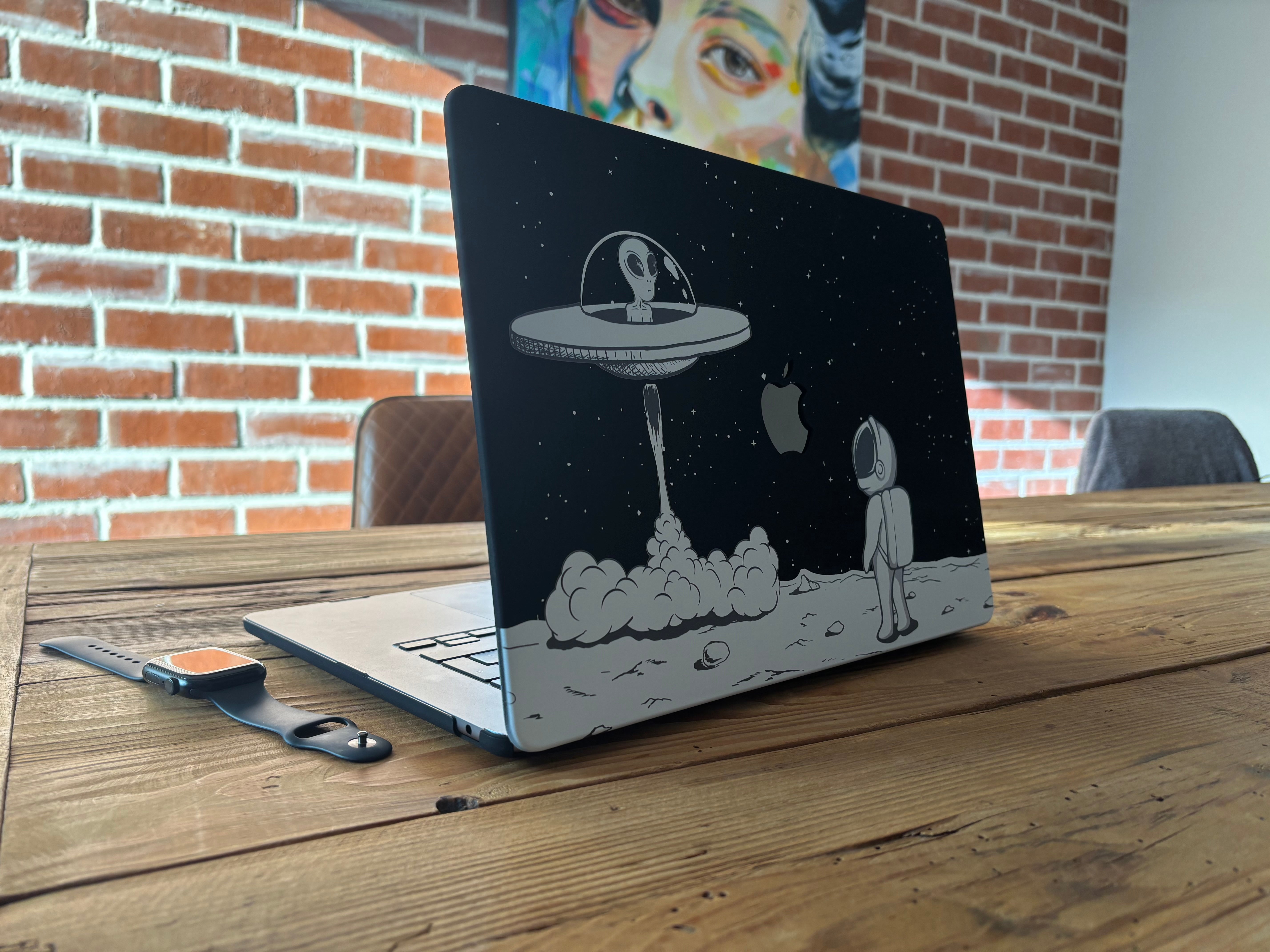 Designer Case - Visitors in Space for MacBook